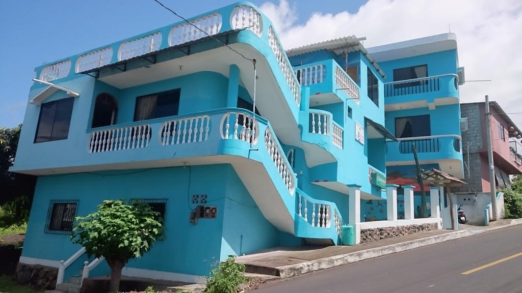 Casa De Celeste Puerto Baquerizo Moreno Exterior photo